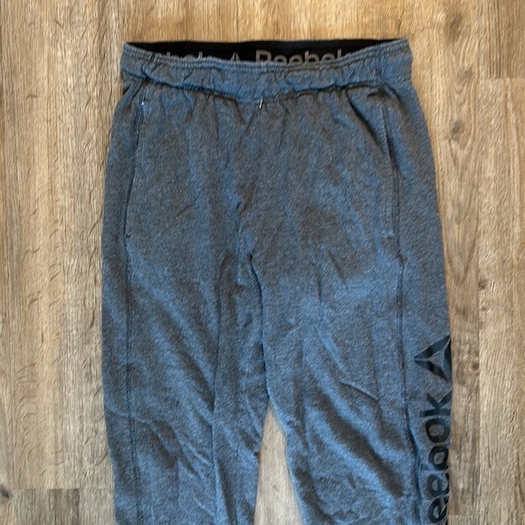 REEBOK TRACK PANTS SIZE(M) - Picture 3 of 7